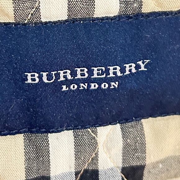 Burberry London White Quilted Puffer Jacket nova plaid check snap front medium - Picture 10 of 14